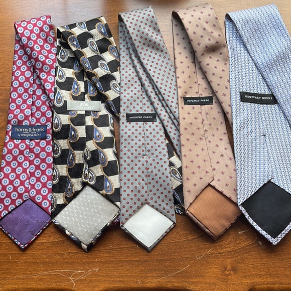 Lot of 28 Vintage Neckties Silk Variety Stripes Patterns Abstract 80s 90s Bundle - Picture 7 of 12